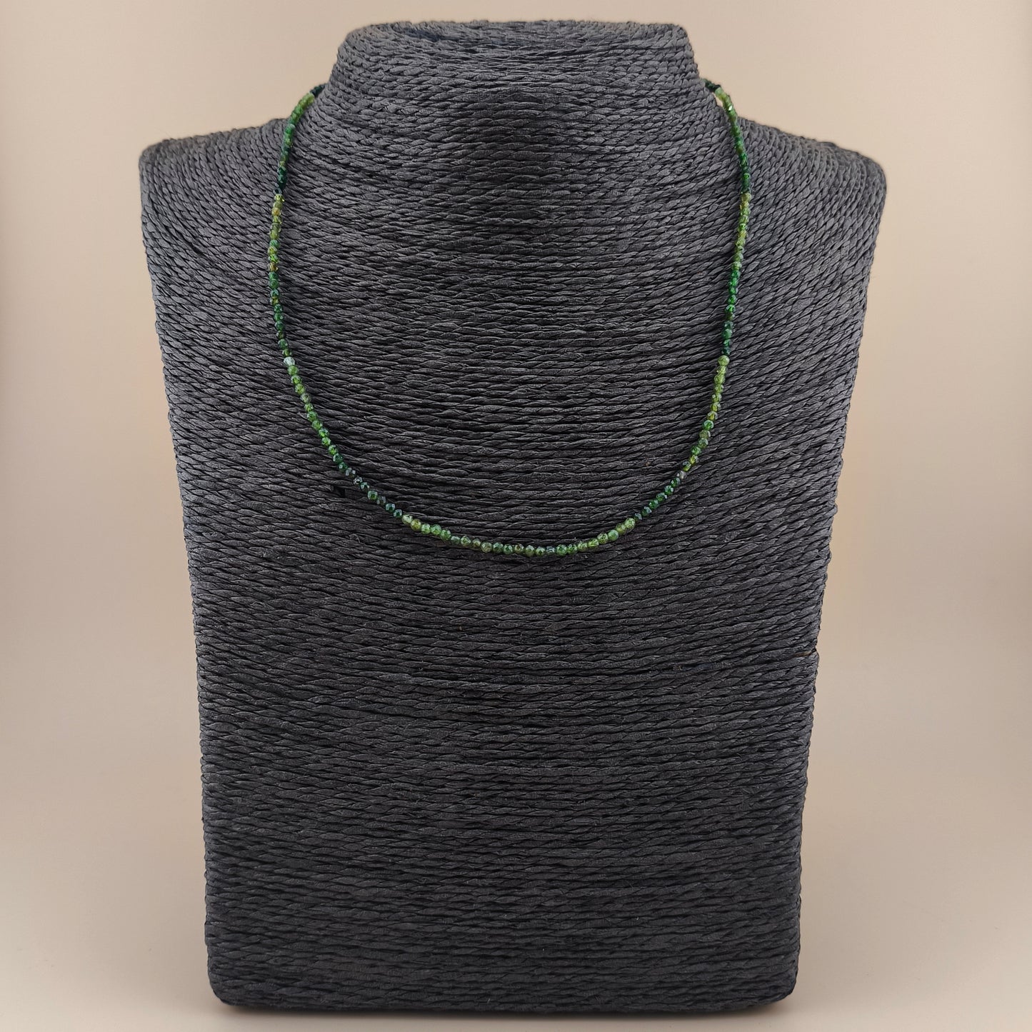 Collar Turmalina Verde Facetado 2mm