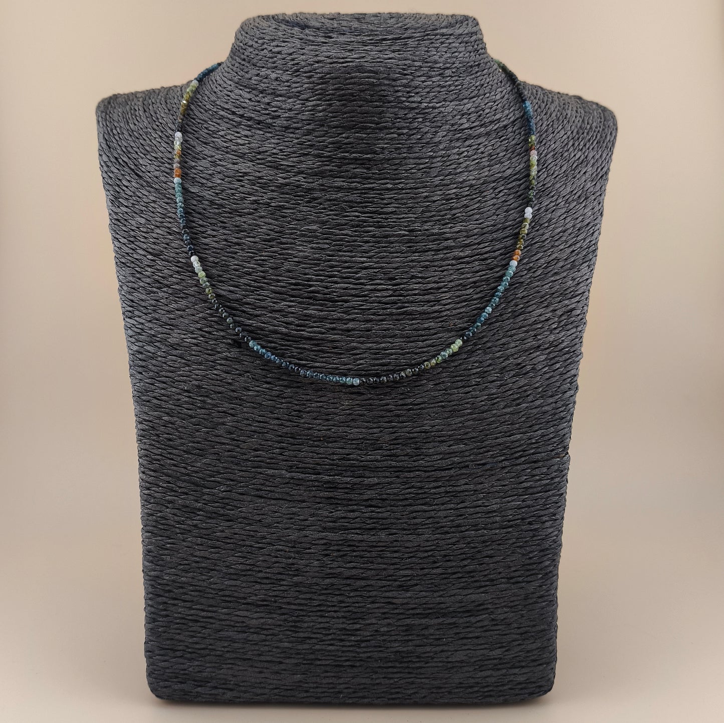 Collar Turmalina Verde y Azul Facetado 2mm