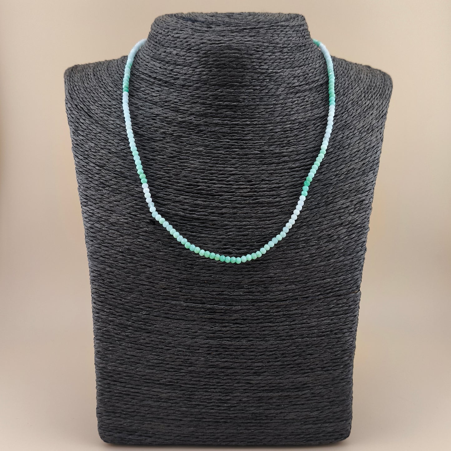 Collar Crisoprasa Facetado 3mm